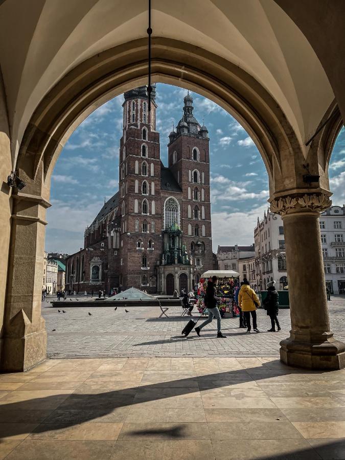 Hotel H12**** Krasków Εξωτερικό φωτογραφία