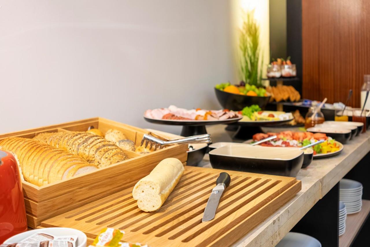 Hotel H12**** Krasków Εξωτερικό φωτογραφία