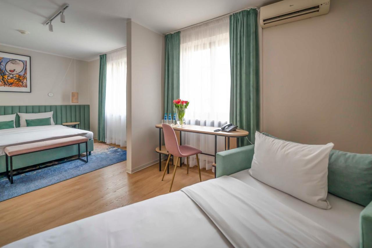 Hotel H12**** Krasków Εξωτερικό φωτογραφία