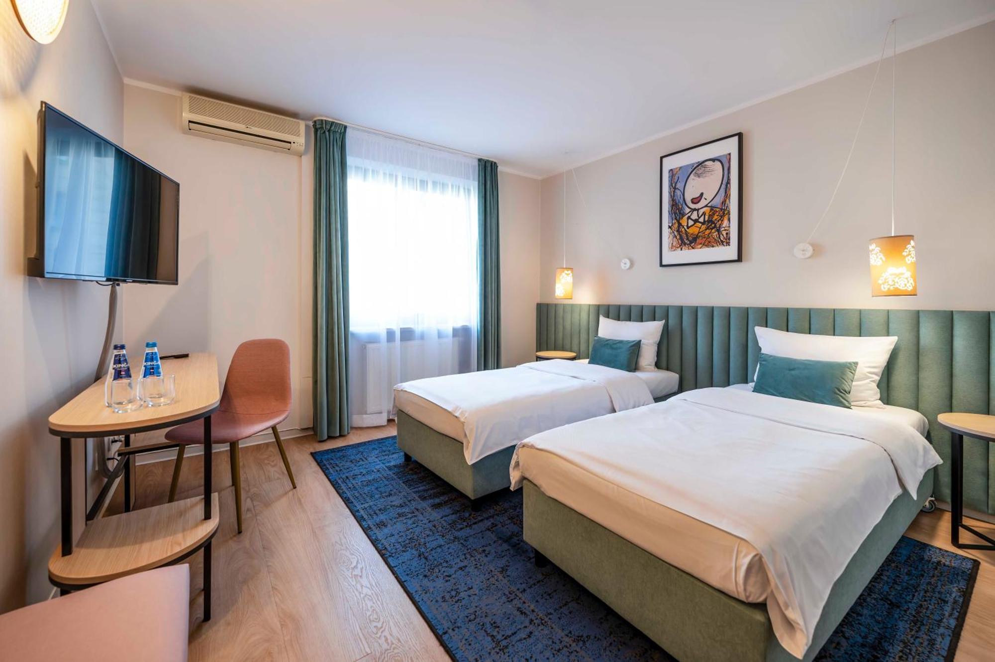 Hotel H12**** Krasków Εξωτερικό φωτογραφία